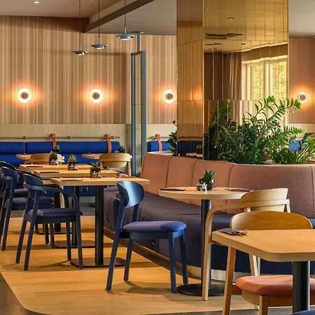 Ibis Styles Katowice Airport ホテル ピジョビツェ