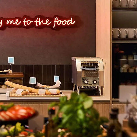 Ibis Styles Katowice Airport Hotel 3*