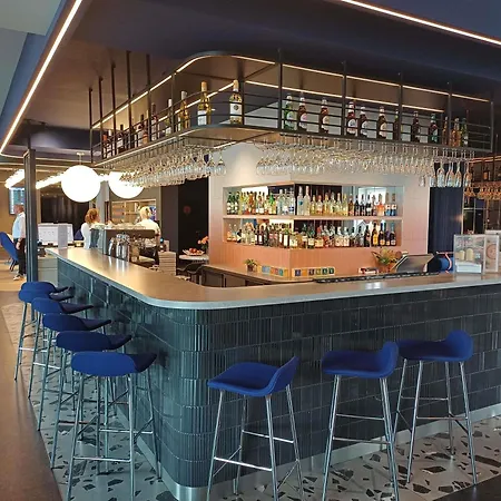 Hotel Ibis Styles Katowice Airport 3*