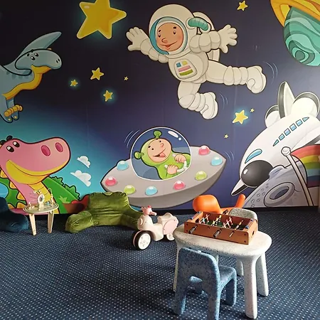 Ibis Styles Katowice Airport Hotel 3*