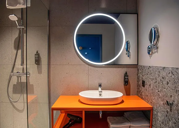 Hotel Ibis Styles Katowice Airport 3*